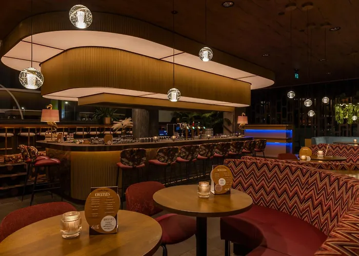 The Slaak Rotterdam, A Tribute Portfolio