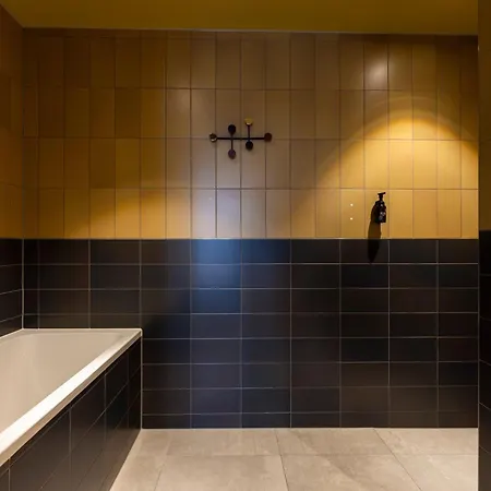 Fletcher Boutique Slaak-rotterdam 4*