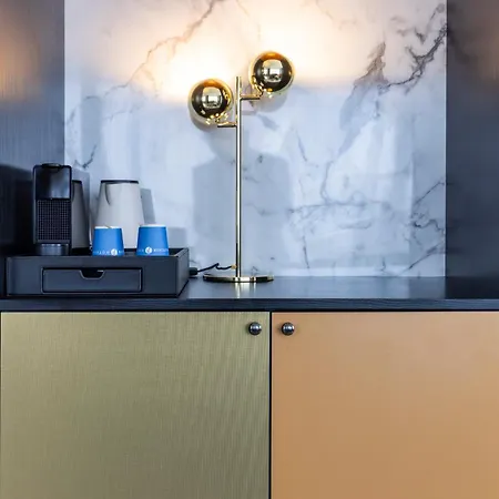 Fletcher Boutique Slaak-rotterdam 4* Роттердам