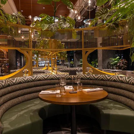 Fletcher Boutique Slaak-rotterdam ホテル 4*