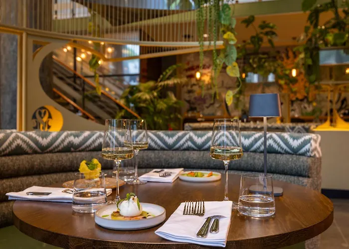 Fletcher Boutique Slaak-rotterdam 4* רוטרדם